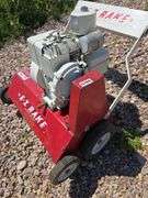 EZ-RAKE LAWN RAKE, WORKS.