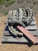 LANDSCAPE EDGING BRICKS.