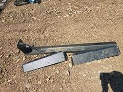 CURT 98143 HITCH PARTS.