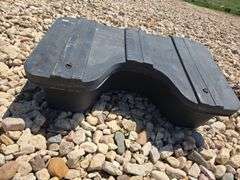 HARD PLASTIC 4-WHEELER STORAGE CASE.