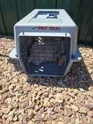 CAT/SMALL DOG CARRIER.