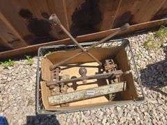 HITCH AND 4-WAY LUG WRENCH.