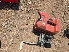GAS TANK AND CABLE CRANK WINCH.