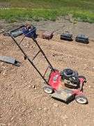 PUSH MOWER. RUNS.