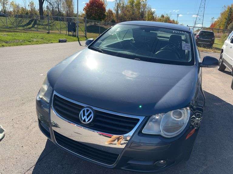 2008 VOLKSWAGEN Eos Luxury