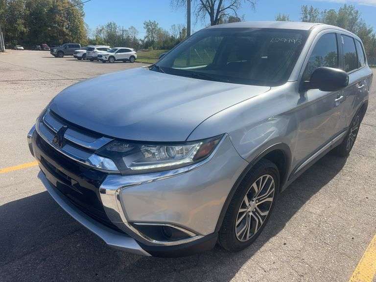 2017 MITSUBISHI Outlander - JA4AD2A37HZ008353