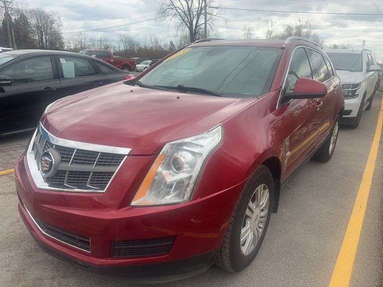 2011  CADILLAC  SRX  Luxury