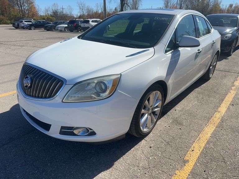 2013 BUICK Verano Leather 1G4PS5SK3D4235734