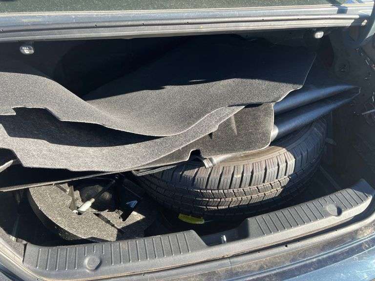 2012 HYUNDAI Sonata Middle level