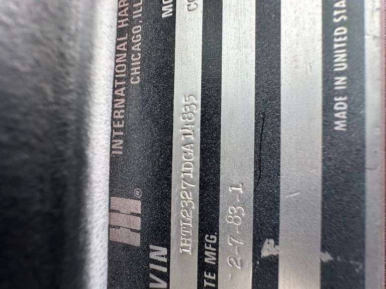 1983  INTERNATIONAL  COF-9670U  -