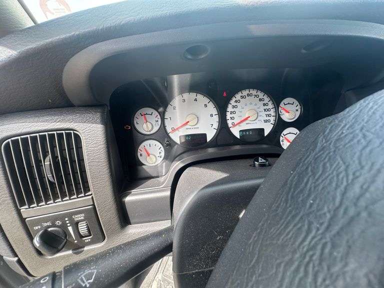 2002  DODGE  Ram  1500