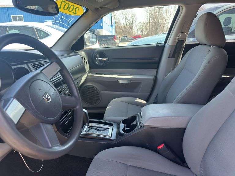 2007  DODGE  Magnum  Base/SXT