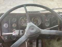1983  INTERNATIONAL  COF-9670U  -