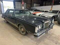 1983  LINCOLN  Mark  V