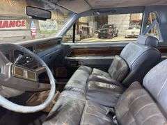 1983  LINCOLN  Mark  V