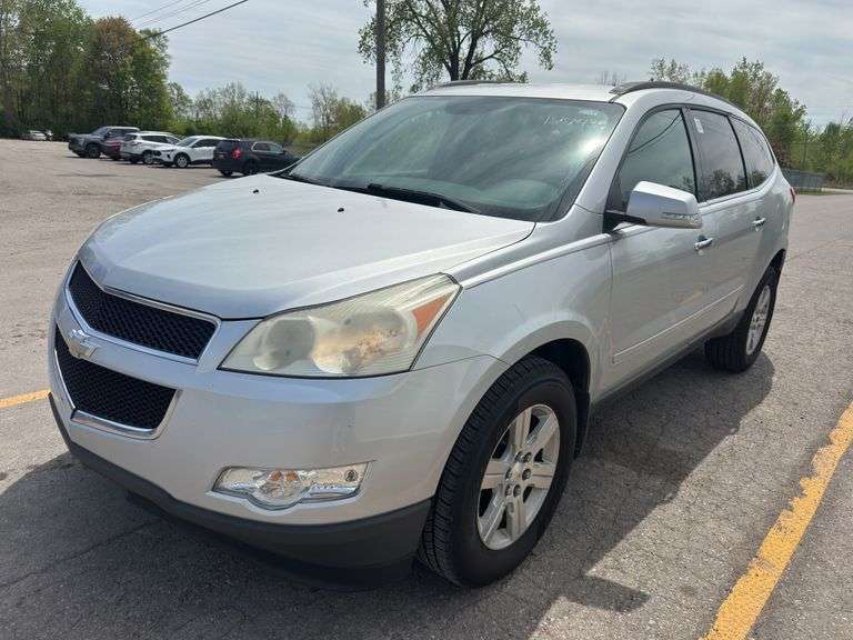 2011 CHEVROLET Traverse LT 1GNKRGED9BJ137087