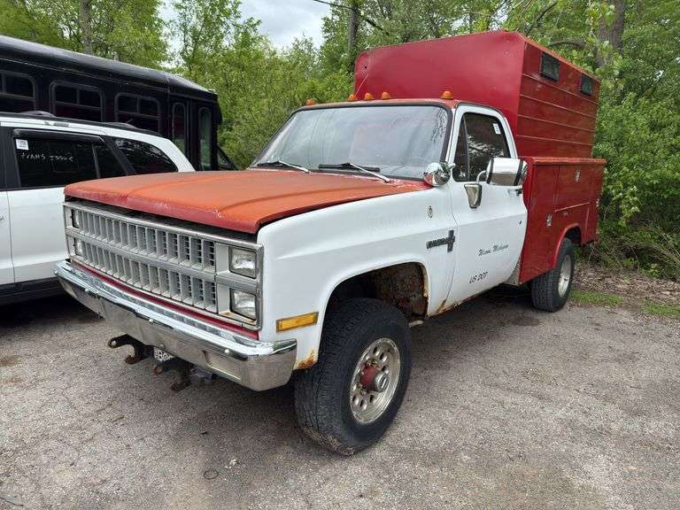 1982 CHEVROLET C/K Pickup 2GBHK34W3C1158567 VMI-2519-1620-MI