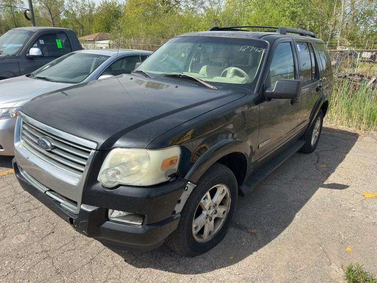 2008 FORD Explorer XLT 1FMEU73E98UA97239