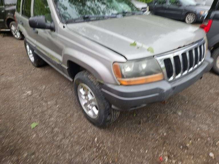 2001 JEEP Grand Cherokee Laredo 1J4GW48S21C696039 VMI-2520-0045-MI