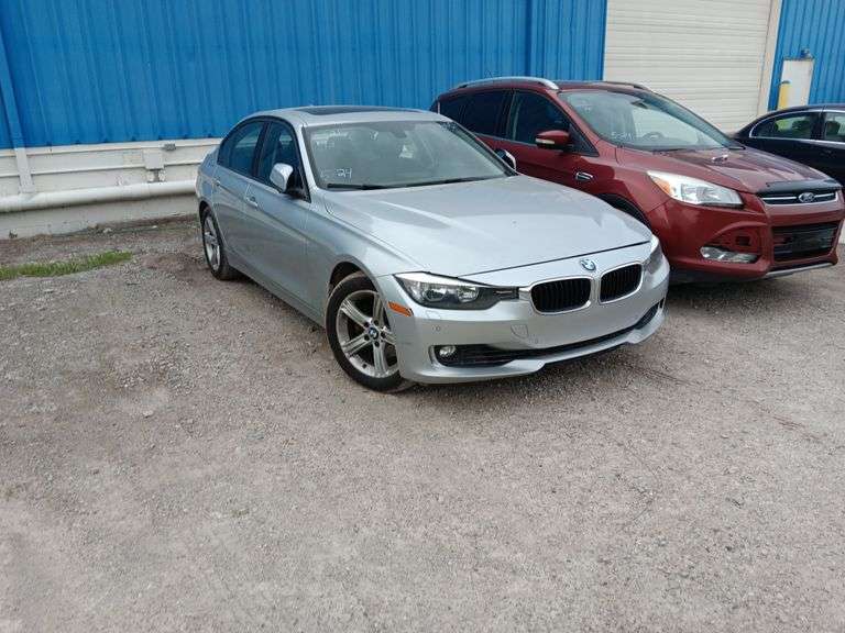 2013 BMW 328i xDrive Sedan WBA3B3C51DF541820