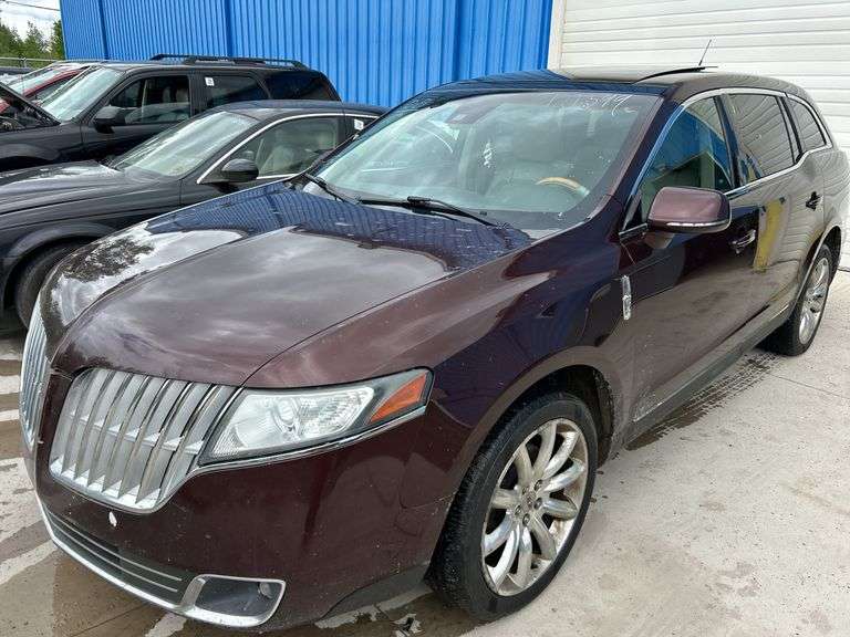 2010 LINCOLN MKT - 2LMHJ5FR9ABJ24089