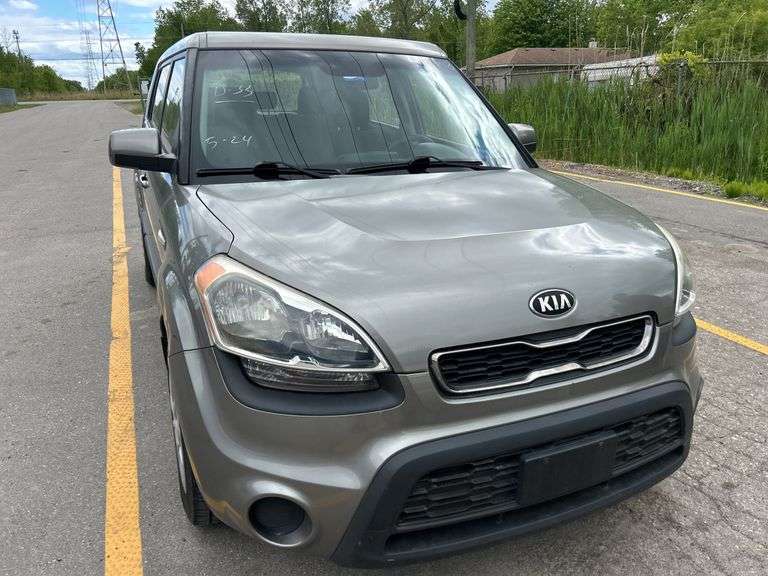 2013  KIA  Soul  Base