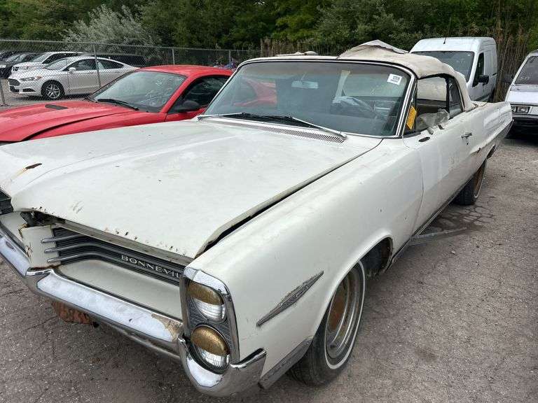 1964 Pontiac Bonneville Convertible Greater Detroit Auto Auction