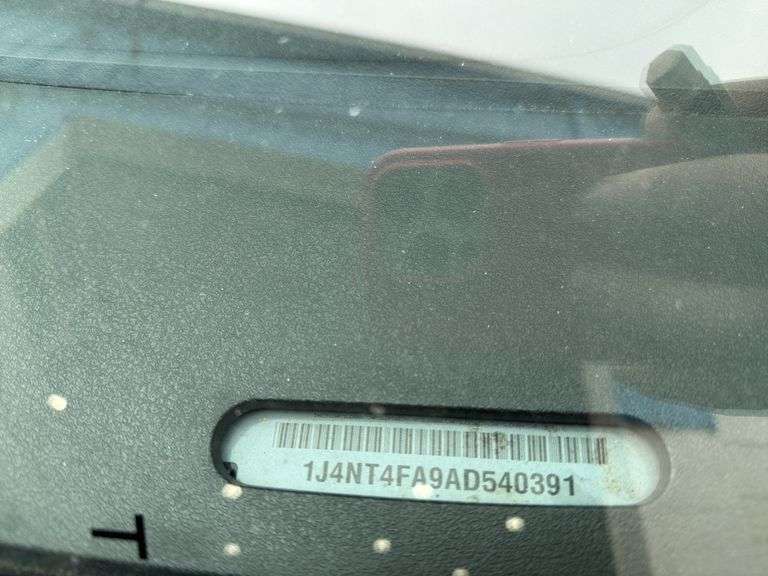 2010 JEEP Compass Base 1J4NT4FA9AD540391 VMI-2517-1952-MI