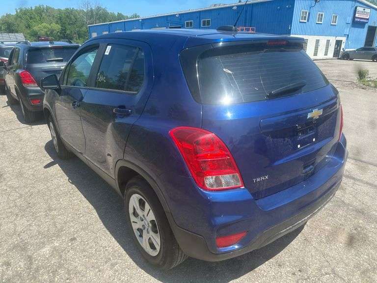 2017 CHEVROLET Trax LS 3GNCJKSB5HL166119