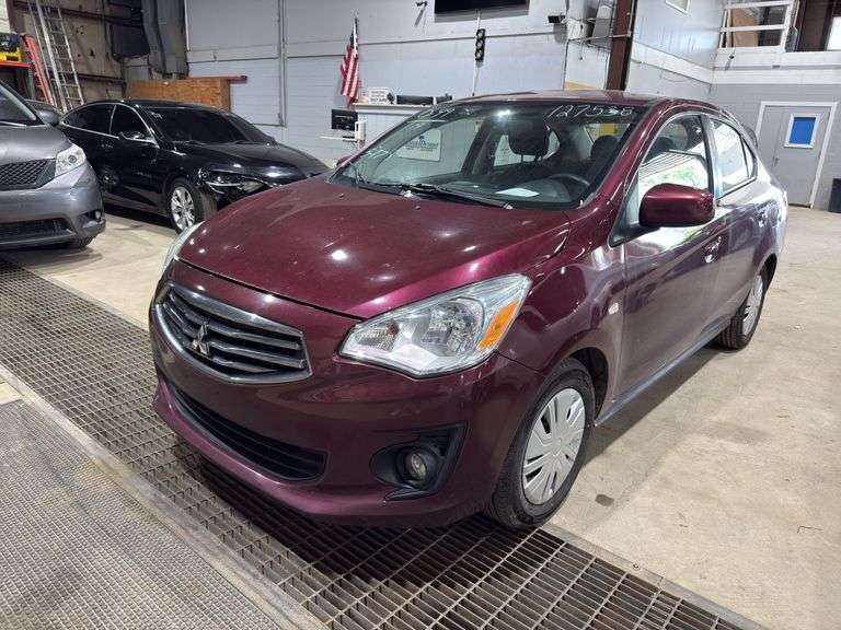 2019  MITSUBISHI  Mirage G4  -