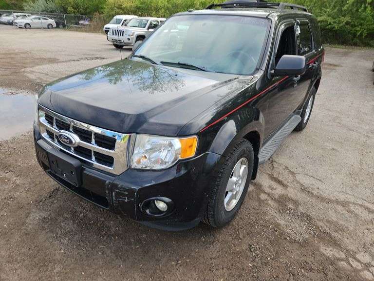 2011 FORD Escape XLT 2011 FORD Escape XLT 1FMCU9DG0BKB21580 MIW-2519-0974-MI