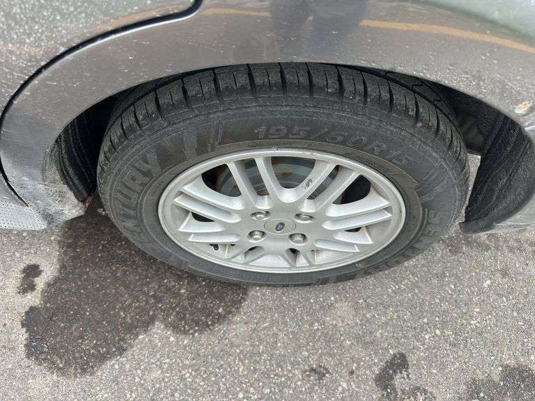 2010  FORD  Focus  SE