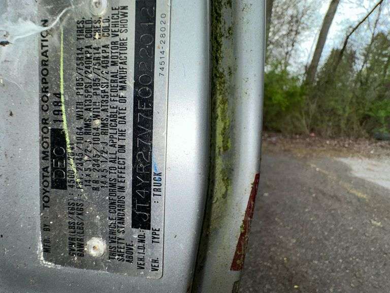 1985 TOYOTA Van JT4YR27V7F0022012 VMI-2517-1665-MI