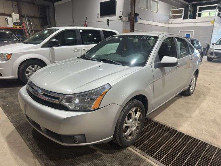 2009  FORD  Focus  SES