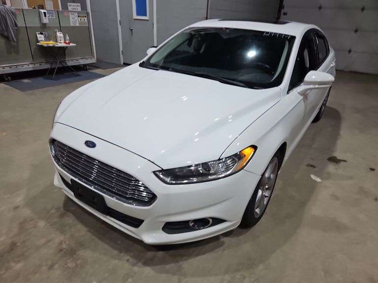 2015  FORD  Fusion  SE