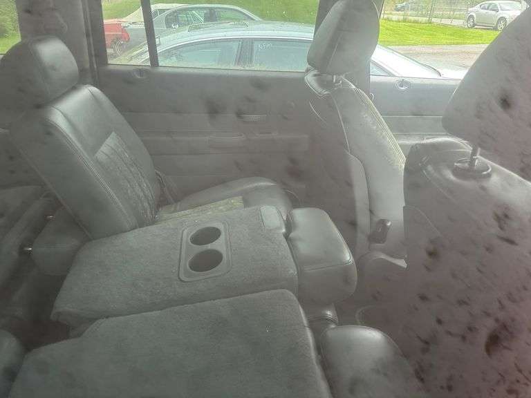 2004 DODGE Durango Limited 1D4HB58D74F240282 VMI-2517-0866-MI