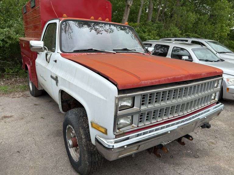 1982 CHEVROLET C/K Pickup 2GBHK34W3C1158567 VMI-2519-1620-MI