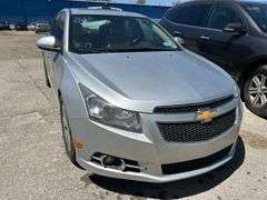 2013  CHEVROLET  Cruze  2LT