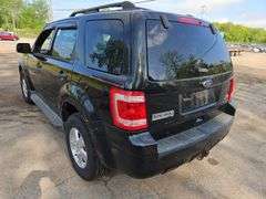 2011 FORD Escape XLT 2011 FORD Escape XLT 1FMCU9DG0BKB21580 MIW-2519-0974-MI