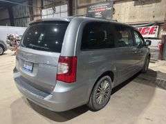 2013 CHRYSLER Town and Country 2C4RC1CG0DR818661