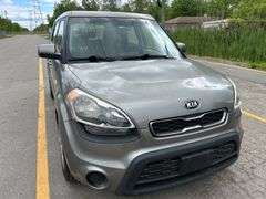 2013  KIA  Soul  Base