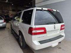 2010  LINCOLN  Navigator  -