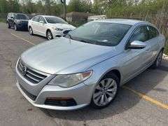 2010  VOLKSWAGEN  Passat  CC