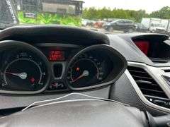 2013  FORD  Fiesta  SE