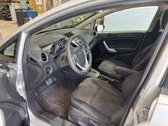 2013  FORD  Fiesta  SE