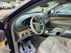 2010 LINCOLN MKT - 2LMHJ5FR9ABJ24089