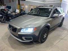 2011  VOLVO  XC70  AWD