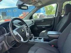 2011 CHEVROLET Traverse LT 1GNKRGED9BJ137087