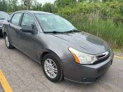 2010  FORD  Focus  SE