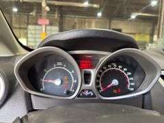 2013  FORD  Fiesta  SE